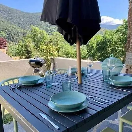 Adosada En Apartament